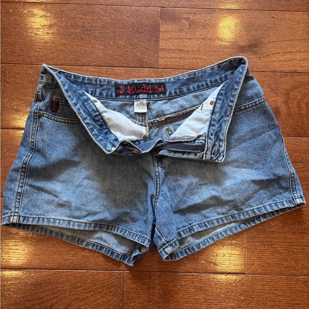Mudd Women's Blue Denim Shorts